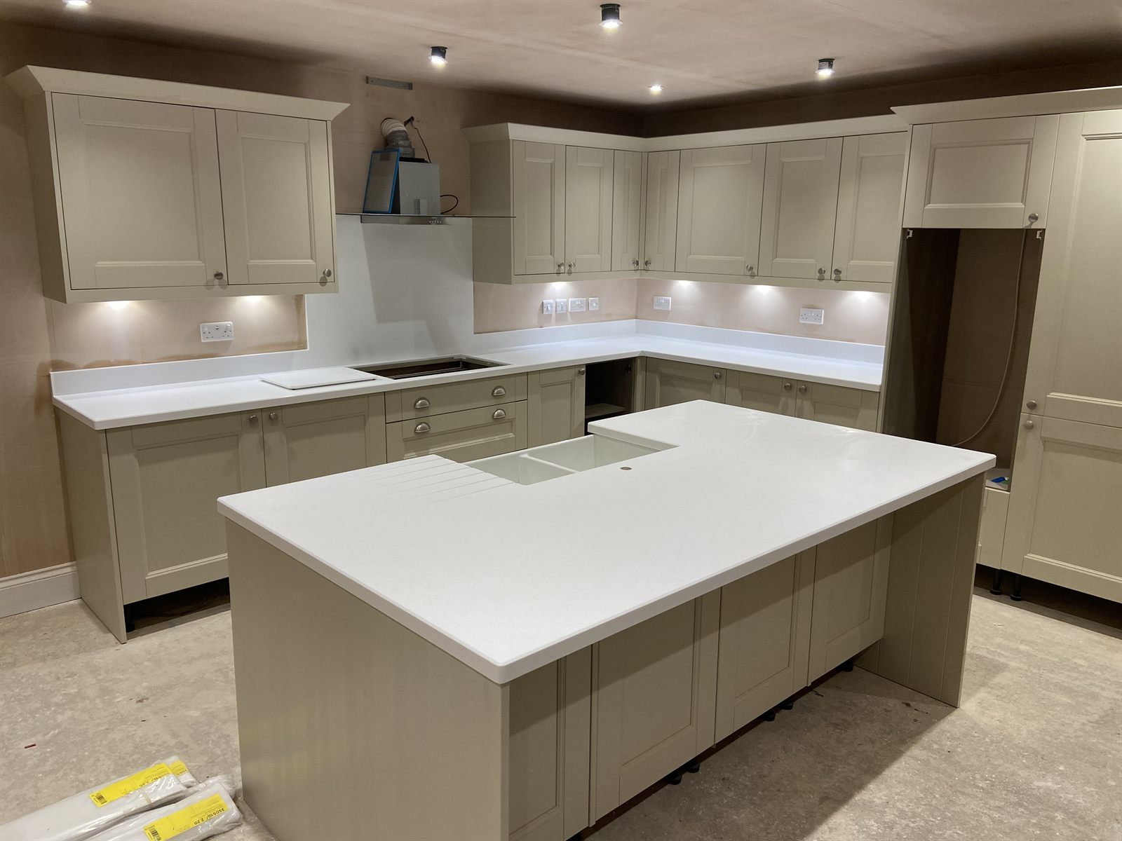 Bespoke solid surface kitchen worktop installation in Leicester - project photo 45